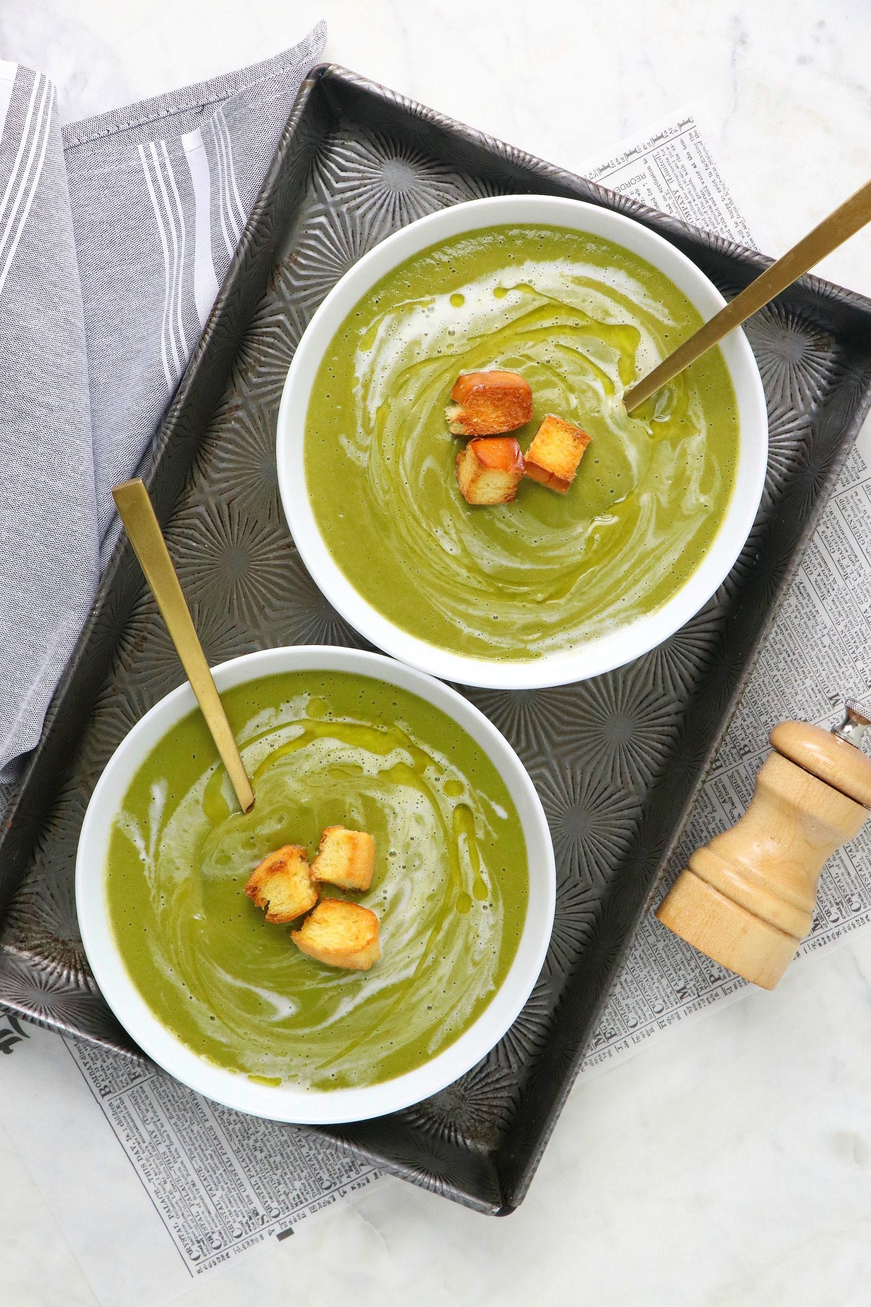 Vegan Spinach Pesto Soup