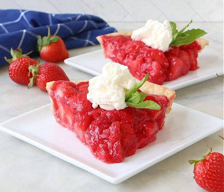Easy Vegan Strawberry Pie