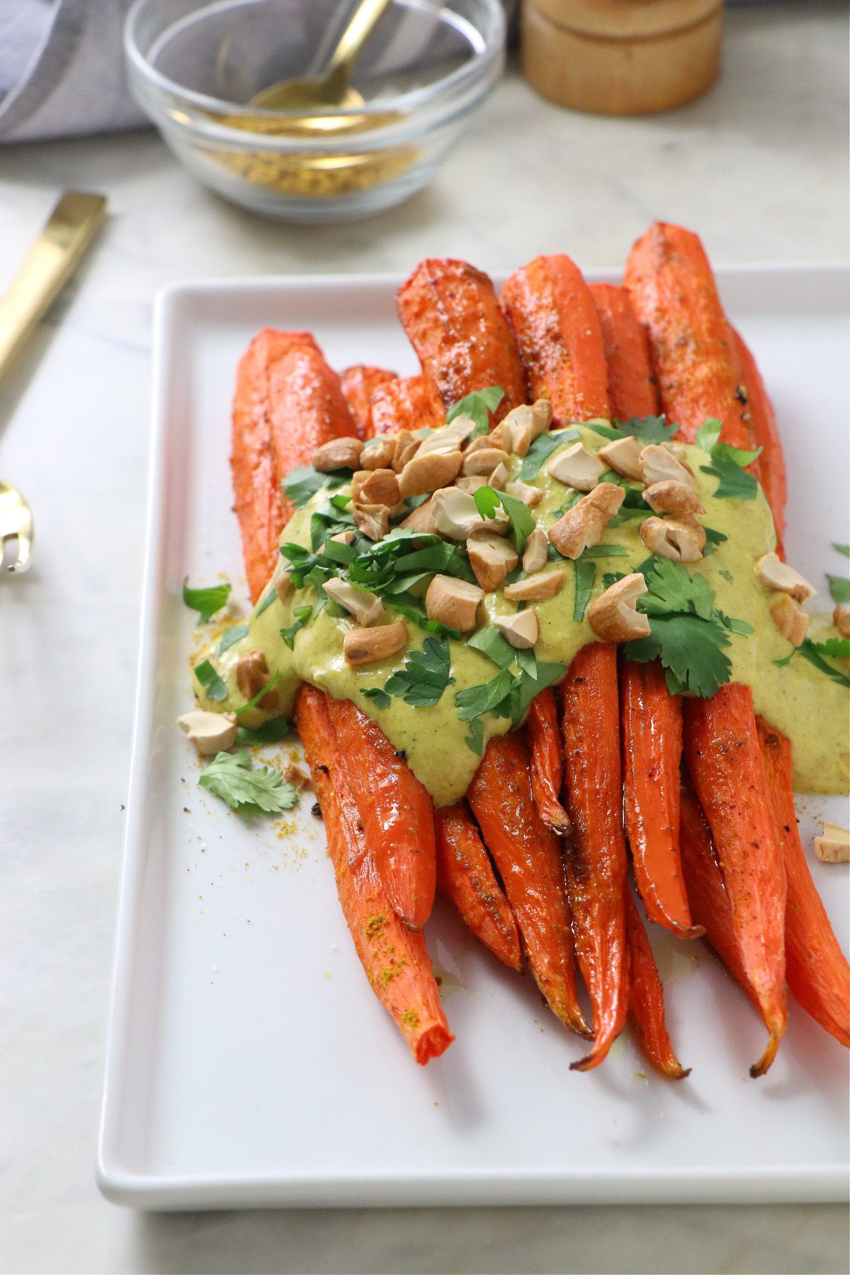 Vegan Roasted Curried Carrots