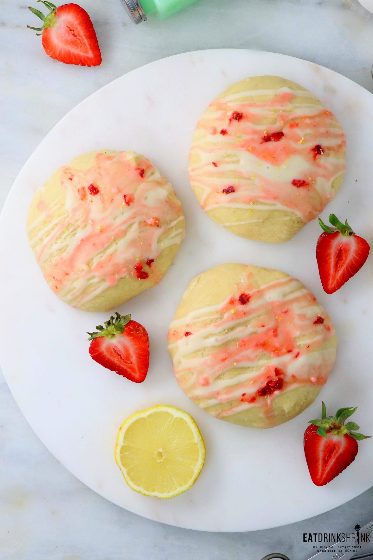 Vegan Soft Bake Strawberry Lemonade Cookies