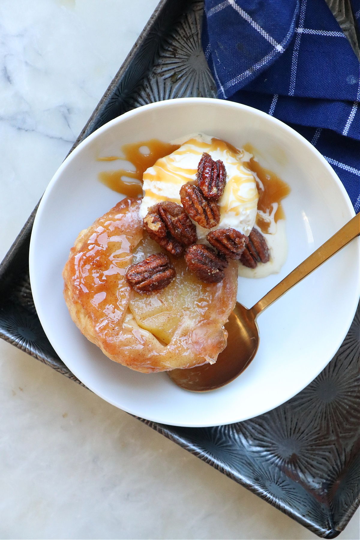 Salted Caramel Puff Pastry Apples