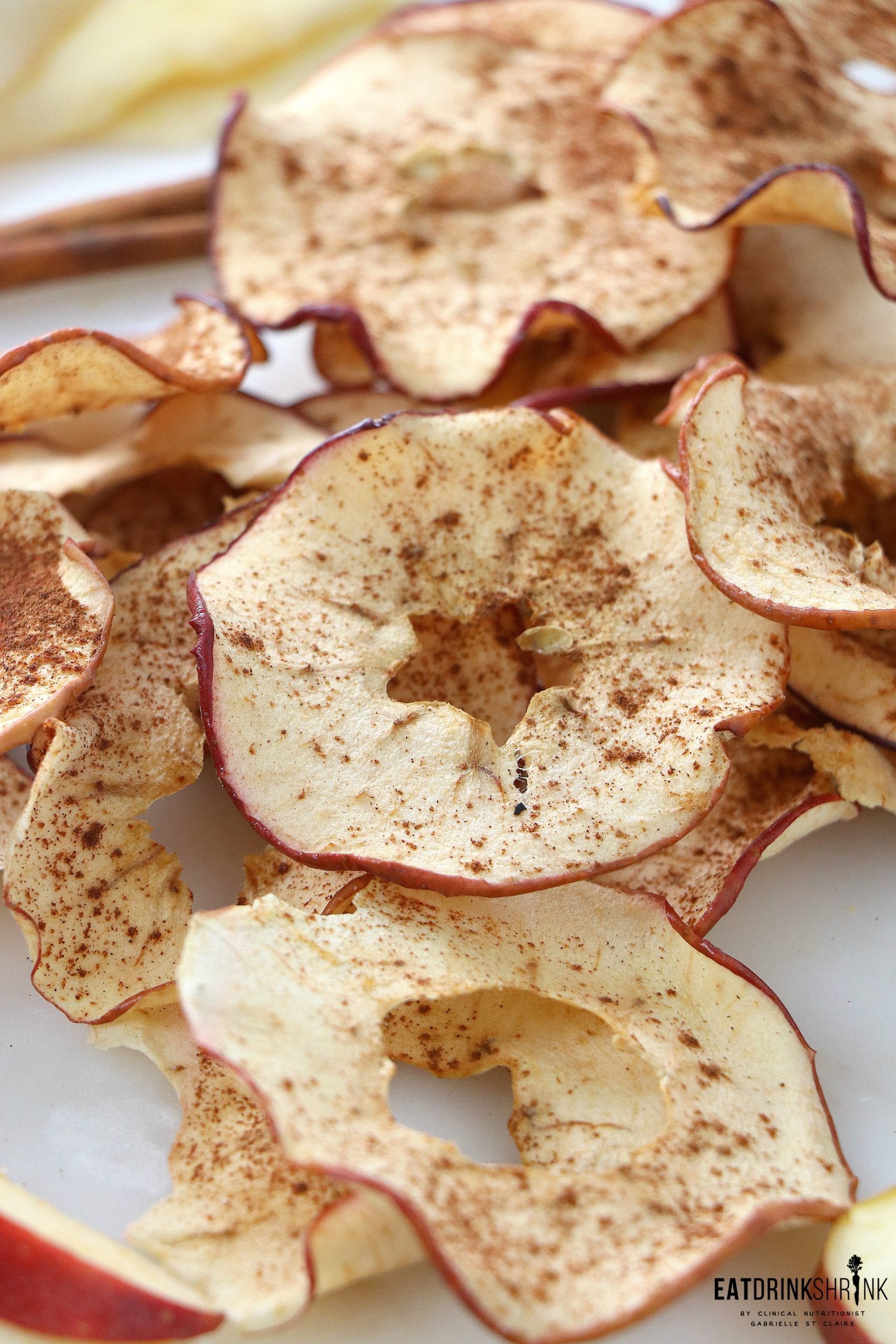 Vegan Baked Cinnamon Apple Chips