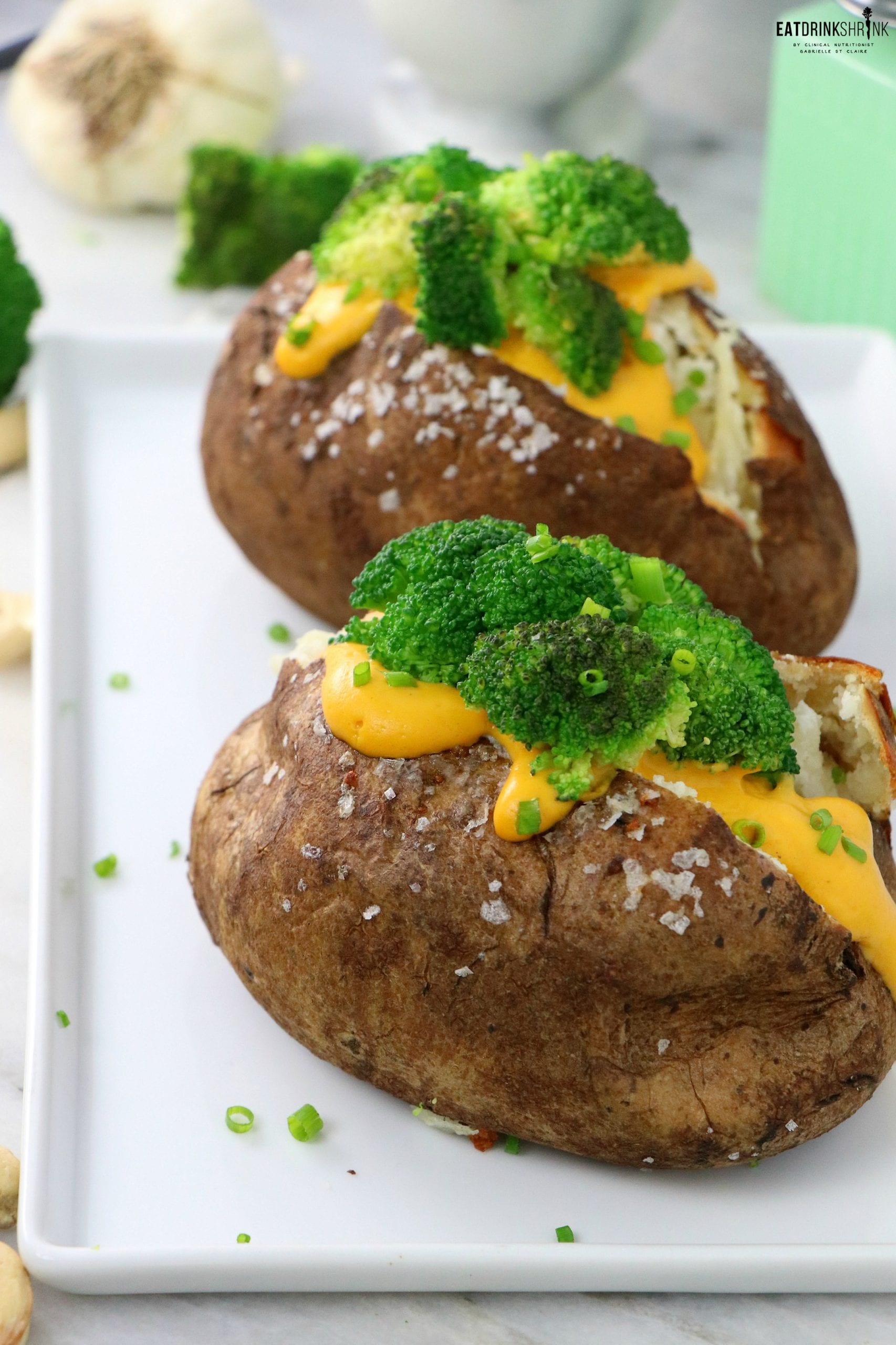 Vegan Broccoli Cheddar Baked Potato